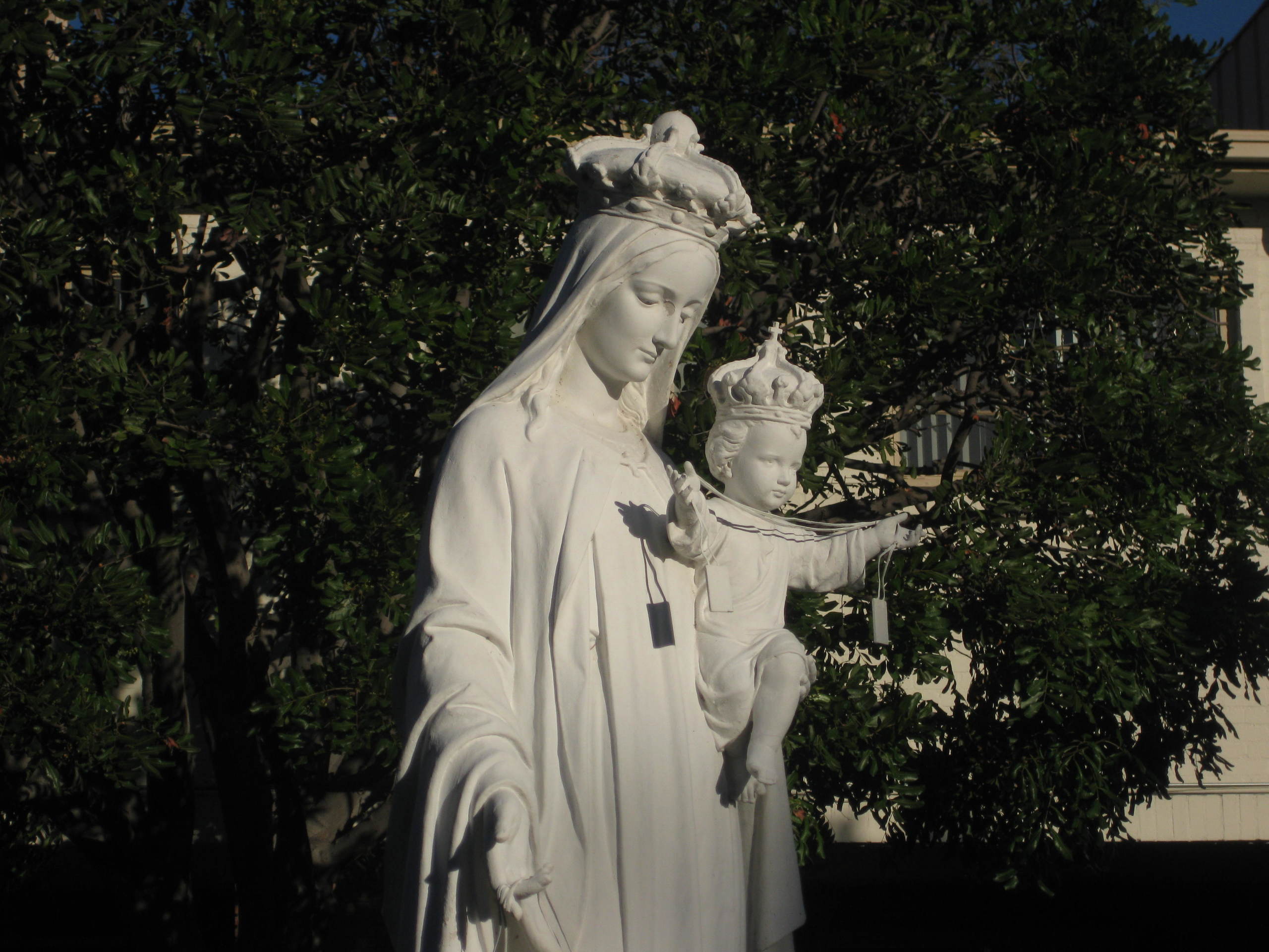 Statue of Our Lady of Mount Carmel