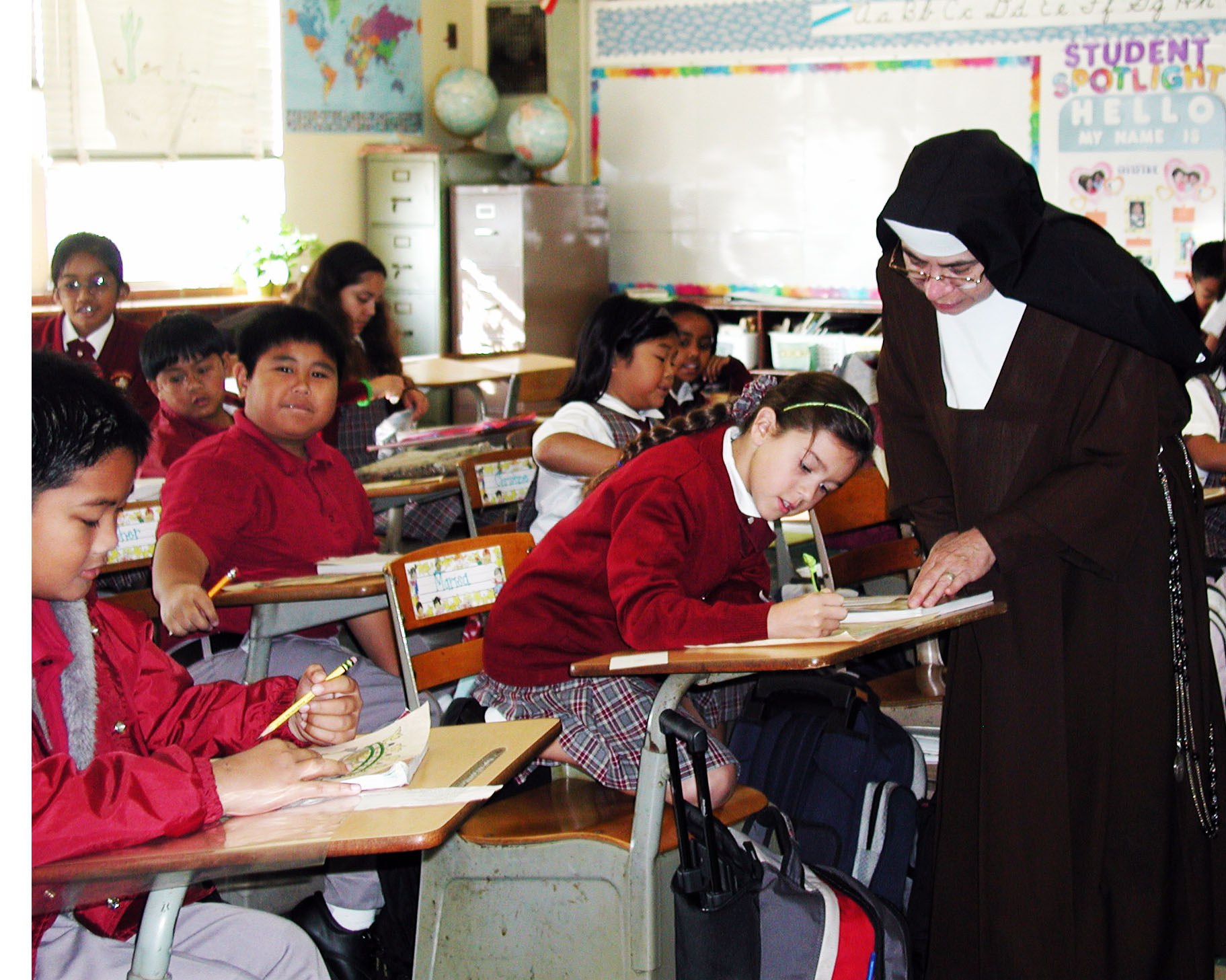 Carmelite Sister Teacher Students Carmelite Sisters Teaching Students