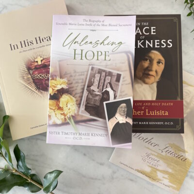 Mother Luisita Gift Set